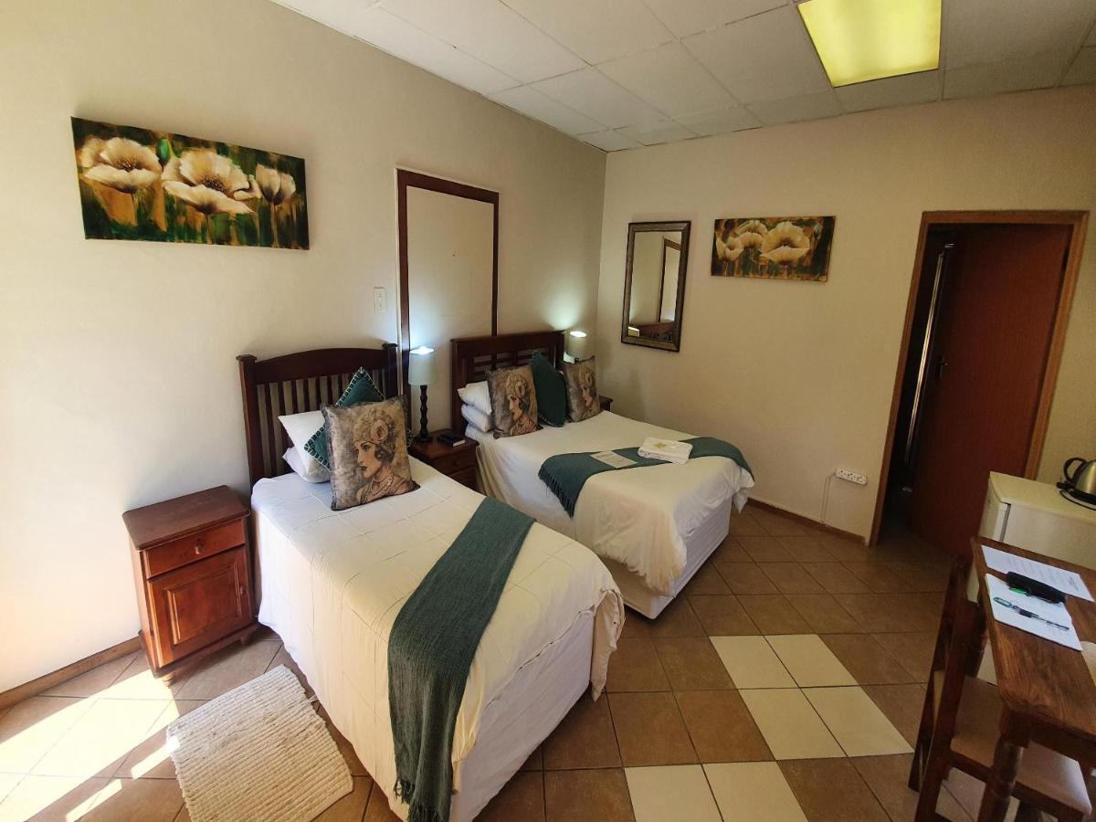 Castello Guesthouse Vryburg מראה חיצוני תמונה